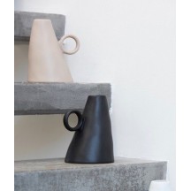 VASE INCLINE CERAMIQUE NOIR 2
