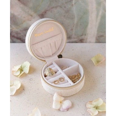 Petite boîte à bijoux Yvonne de la marque maison Scarlett