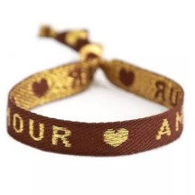 Bracelet tissé amour 2