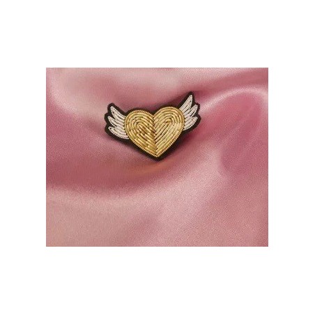 Broche Coeur ailé doré fait main broderie cannetille