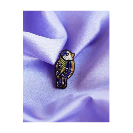 Broche Mésange fait main broderie cannetille