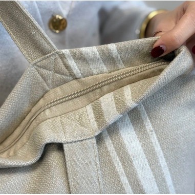 Grand sac CARRE à fermeture éclair de La Marque De La Mur