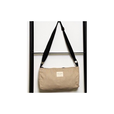 Petit Sac à fermeture eclair et bandouliere ajustable PRI